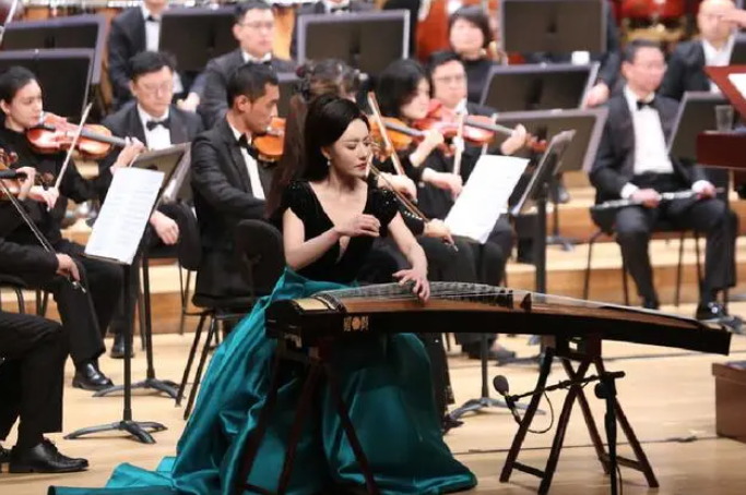 济南成功举办了2023年金钟新星全国古筝艺术盛典